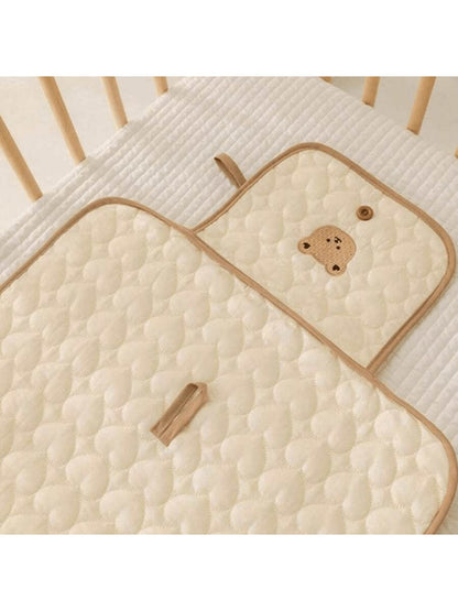 LuiDieveling – Portable Luxury Changing Mat