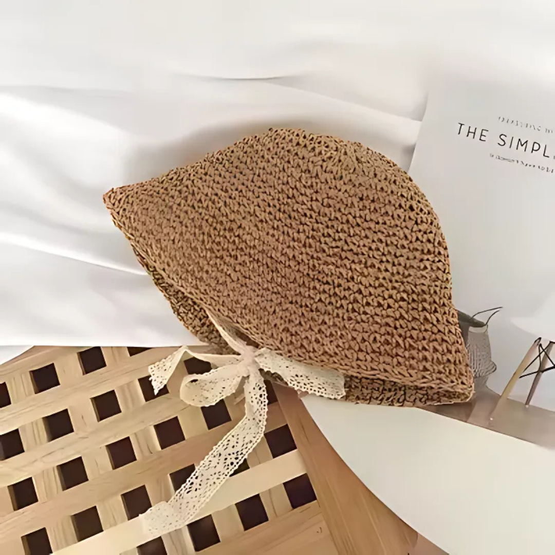 Airy straw hat for children