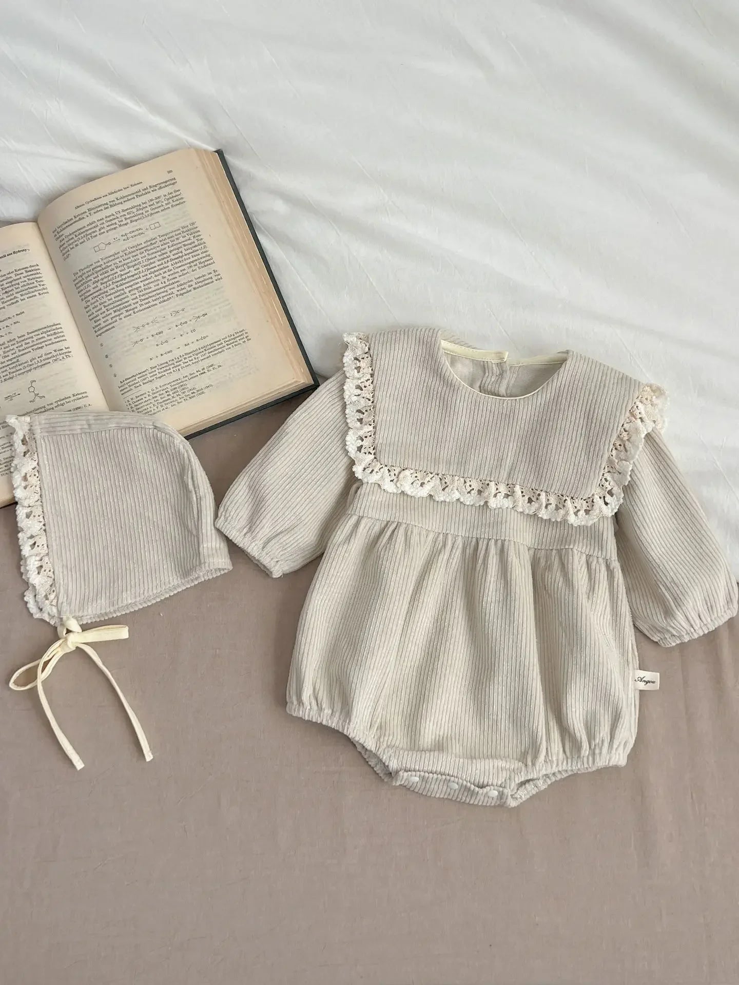 Spring Romper Set for Baby Girls – Corduroy 