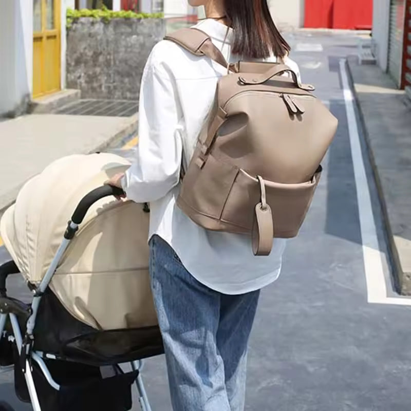 Outdoor Pockets Travel Bag for Mothers