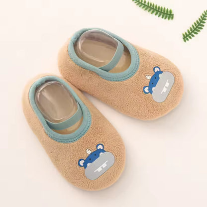 Non-slip socks for newborns