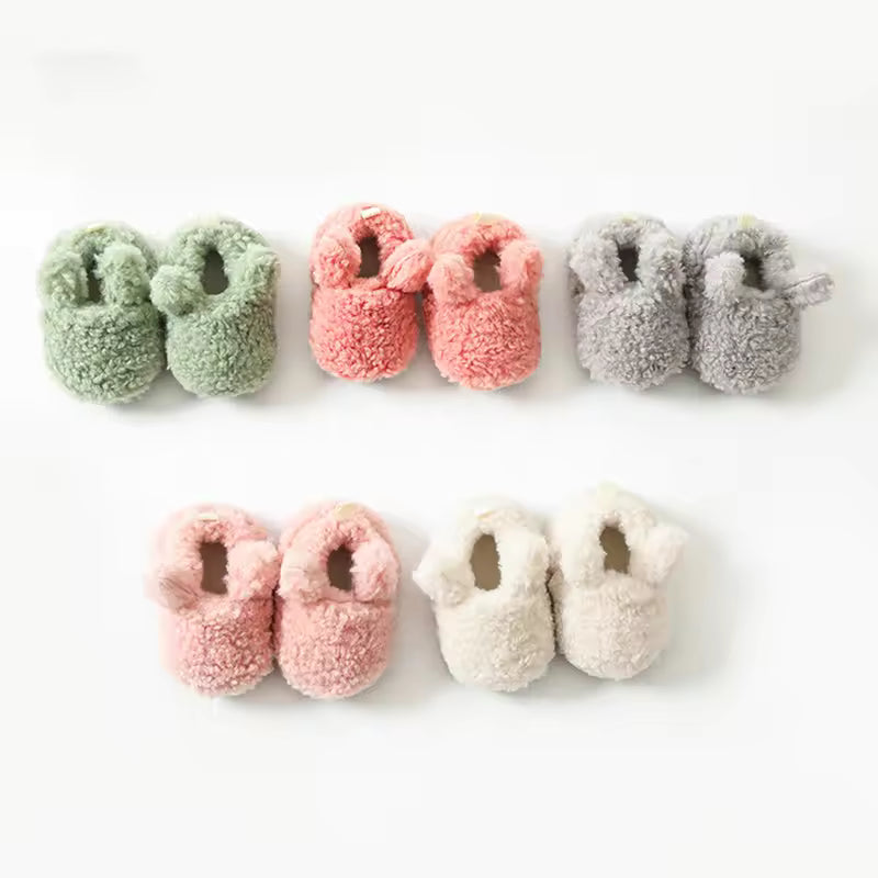Cozy baby booties for winter
