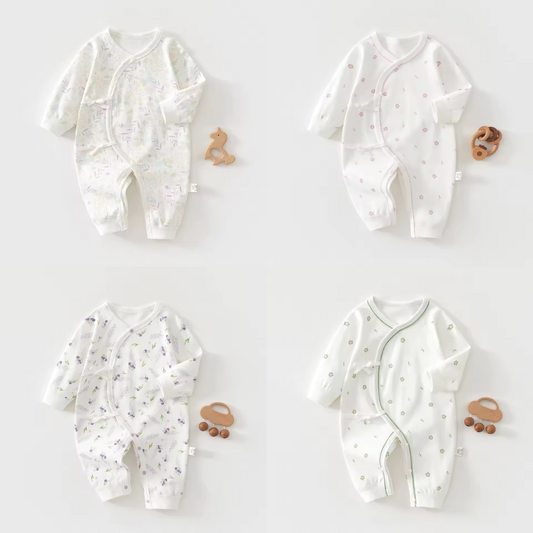 Baby Jumpsuit with Natural Print