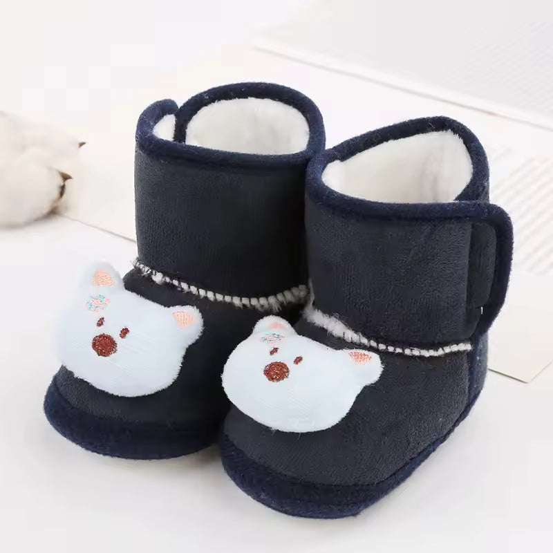 Baby shoes with cartoon design